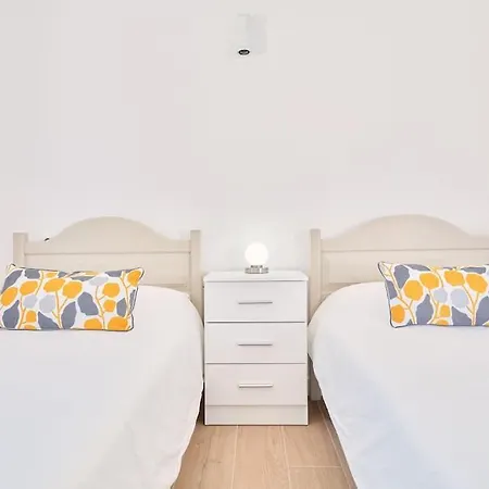 Eden Marine Rest Cove Apartment *